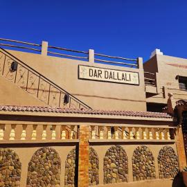 Dar Dallali maison d'hôtes et excursions: Mhamid şehrinde bir otel