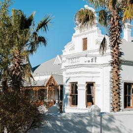 Volstruis Paleis, hotel u gradu 'Ladismith'