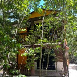 Eco Cabañas Ah-Kimpech Xpujil Calakmul，埃斯普希爾的飯店
