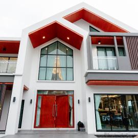 101 Grand Home Poolvilla، فندق في Ban Thung Tam Sao