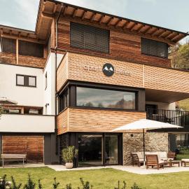 Apart Bieles - Superior Apartment mit Outdoor-Sauna & Bergblick, viešbutis mieste Kauns