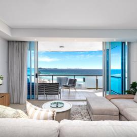 Kirra Oceanfront Views