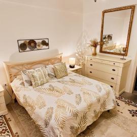 Private Home with Sunset and Gallipoli Views