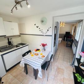 Le petit studio - 1 chambre - Proche Gare TGV et RCEA