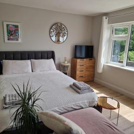 La Cabaña - Studio apartment between Leap and Rosscarbery, ξενοδοχείο σε Leap
