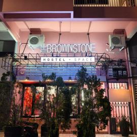 The Brownstone Hostel & Space, khách sạn ở Ipoh