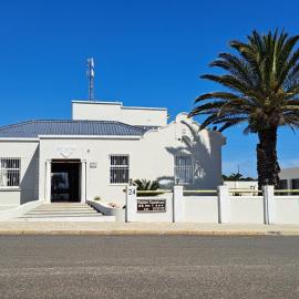 Raston Guest House, hotel a Lambert's Bay