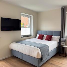 MYROOM am Park، فندق في لوهني