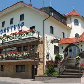 Hotel Gasthof Rangau، فندق في إيرلنجين