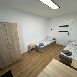 Herman Pokoje - nr 8, hotel in Hermanowice