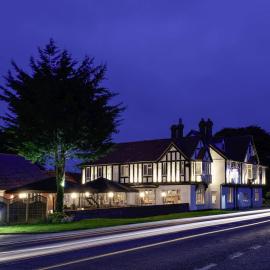 Mercure Thame Lambert Hotel, хотел в Chinnor