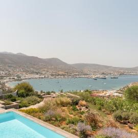 Near Parikia - 4BR Villa with Pool & View - Mirabilia, hotel in Krotiri