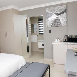Marikana guest house, hotel in Ga-Moretsele