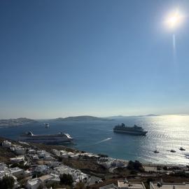 Aloft Suites Mykonos, hotelli kohteessa Agios Stefanos