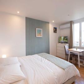 Studio number 10, hotelli kohteessa Pantin