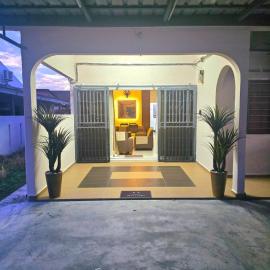 Aahana Homestay