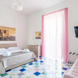 Appartamenti La Dimora di Parthenope Centro Storico, hotel a Napoli