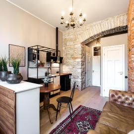 Võistluse 8 apartments by SmartStay, khách sạn ở Tallinn
