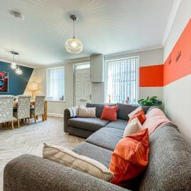 Alder House - Dowlais, hotel di Dowlais