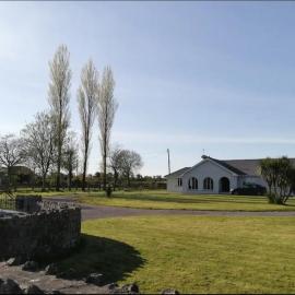 BALLYHOURA, Kildorrery, Beautiful 5 bed quite convenient location, Hotel in Kildorrery