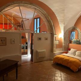 Antiche Scuderie Palazzo Fasciani: Sulmona'da bir otel
