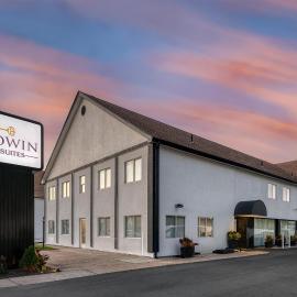 Baldwin Inn & Suites, SureStay Collection by Best Western, hotel in West Springfield