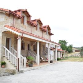 Casa Requias, hotel in Requiás