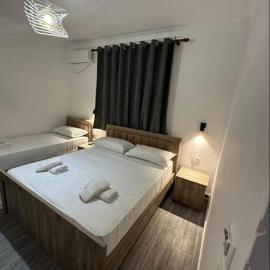 Rus Rooms, hotel in Berat
