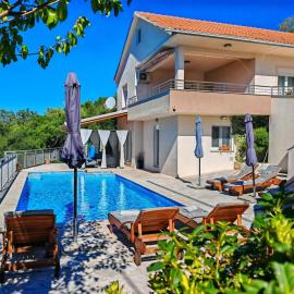 Villa MAJIC SOL - Zavojane, Makarska region, отель в городе Zavojane