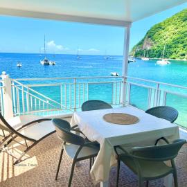 Ti Cabanon. Appartement vue mer à Deshaies.