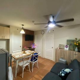 Cebu City में, होटल GusBek Condo Unit San Remo Oasis Cebu