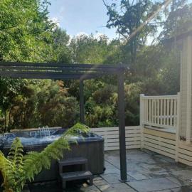 The Treehouse Northumberland, hotel v destinaci Swarland
