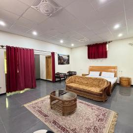 Skyline Rooftop Studio, hotell sihtkohas Muzaffarabad