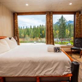 River Safari Bear Den, hotel em Blue River