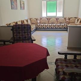 Great flat near shops, food and beach, hotel em M'diq