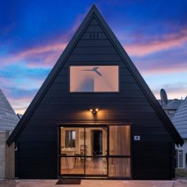 Charming A-Frame Retreat in Historic Arrowtown, hotel in Arrowtown