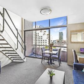 Metro Apartments on Darling Harbour