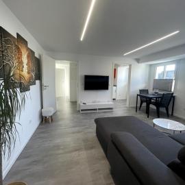Bei Pina - Business apartment nahe Düsseldorf – hotel w mieście Solingen