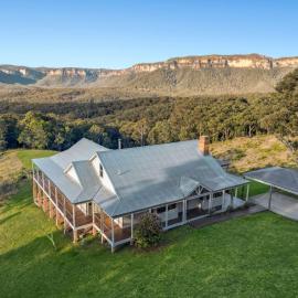 Pinnacle Lodge
