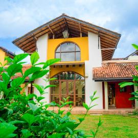 Villa Inavni, hotel u gradu Talawatugoda