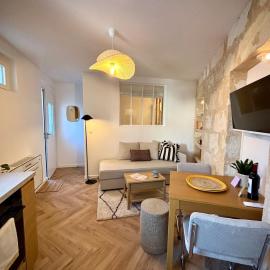 Grand Chai - Elegant Nest Near Tram B, hotel sa Talence