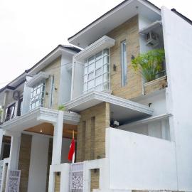 Villa edelweis, hotel Ngingas városában