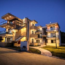 Ofrynio Deluxe Apartments, hotel em Ofrínion