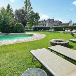 Beautiful Apartment In Cortona With Swimming Pool