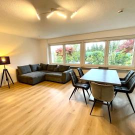 Ruhige Oase mit Blick ins Grüne - modern und gemütlich, hotel v destinaci Althütte