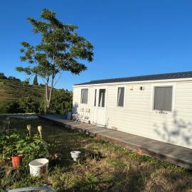 Viesnīca Romantisches Tiny House über den Weinbergen pilsētā Tržec