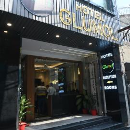 Hotel Glumol, hotell i Roorkee