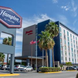 Hampton by Hilton Torreon Airport-Galerias, hotel v destinaci Torreón