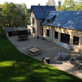 Maison forêt privée & étang 12 pers 5 ch 1h30 Paris