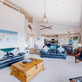 Hilltop Hideaway - Legacy 401AB, khách sạn ở Khu trượt tuyết Big White